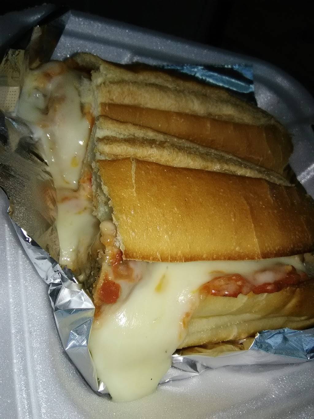 Uptown Pizza | restaurant | 2235 Seacrest Blvd, Delray Beach, FL 33444, USA | 5612789922 OR +1 561-278-9922