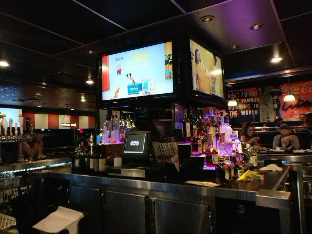 TGI Fridays | restaurant | 401 Gills Lane, Iselin, NJ 08830, USA | 7326361537 OR +1 732-636-1537