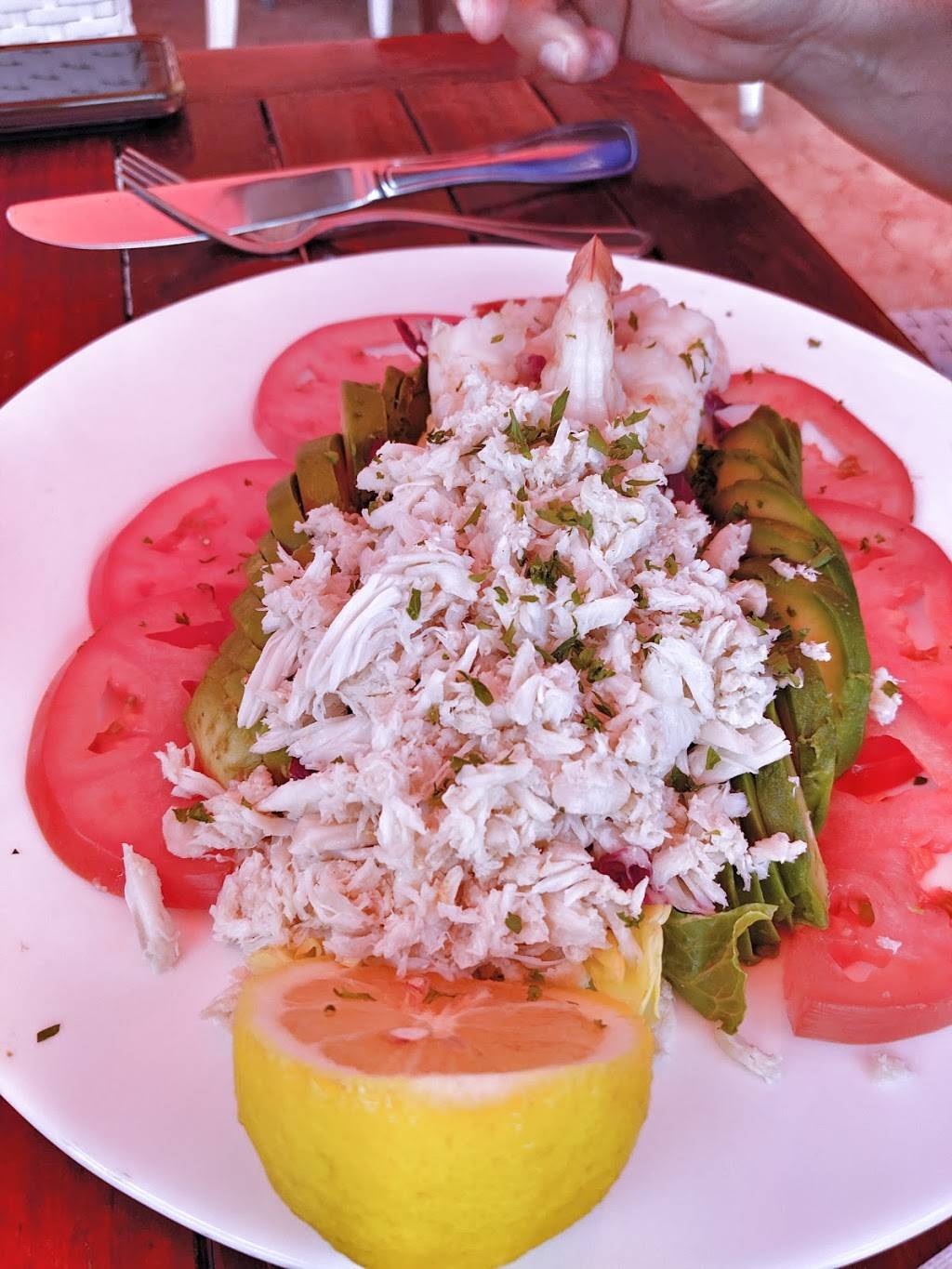 Tahiti Beach | restaurant | 19111 Collins Ave, Sunny Isles Beach, FL 33160, USA | 3054661616 OR +1 305-466-1616