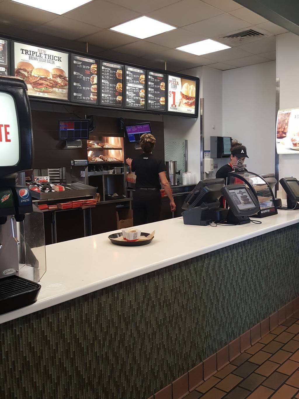 Arbys | restaurant | 602 W 30th St, Connersville, IN 47331, USA | 7658274756 OR +1 765-827-4756
