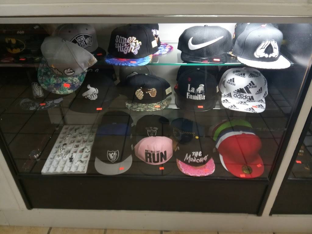 Mars Mart | restaurant | 1802 E 13th St N #600, Wichita, KS 67214, USA | 3162643740 OR +1 316-264-3740