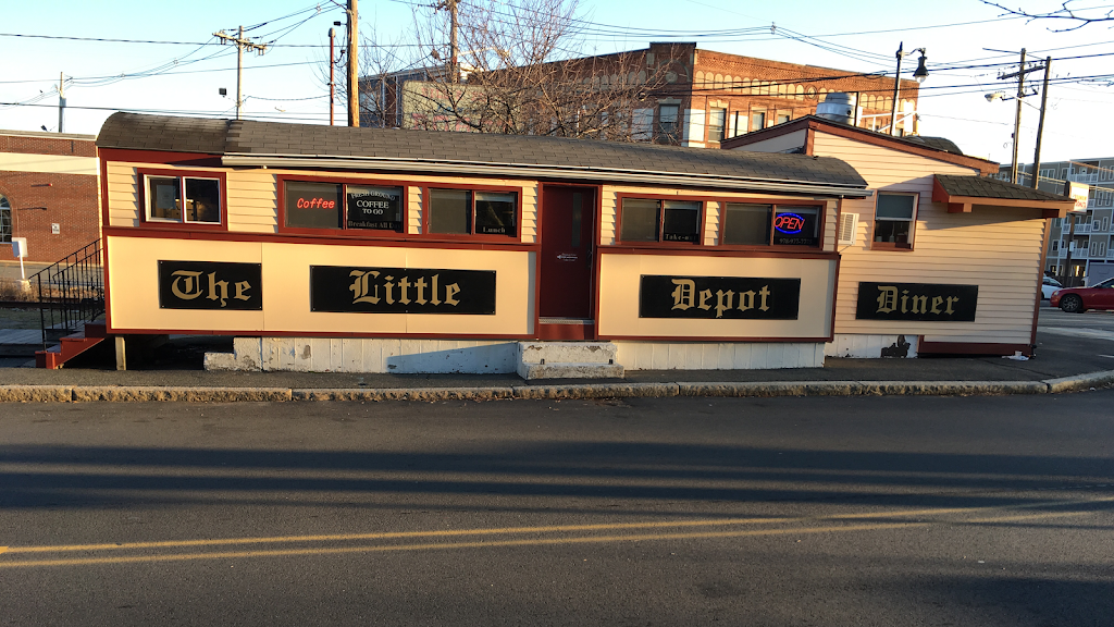 Little Depot Diner | restaurant | 1 Railroad Ave, Peabody, MA 01960, USA | 9789777775 OR +1 978-977-7775