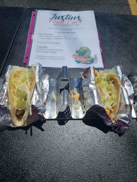 Justins Food Cart | meal takeaway | 3056 Burnet Ave, Syracuse, NY 13206, USA | 3154569464 OR +1 315-456-9464