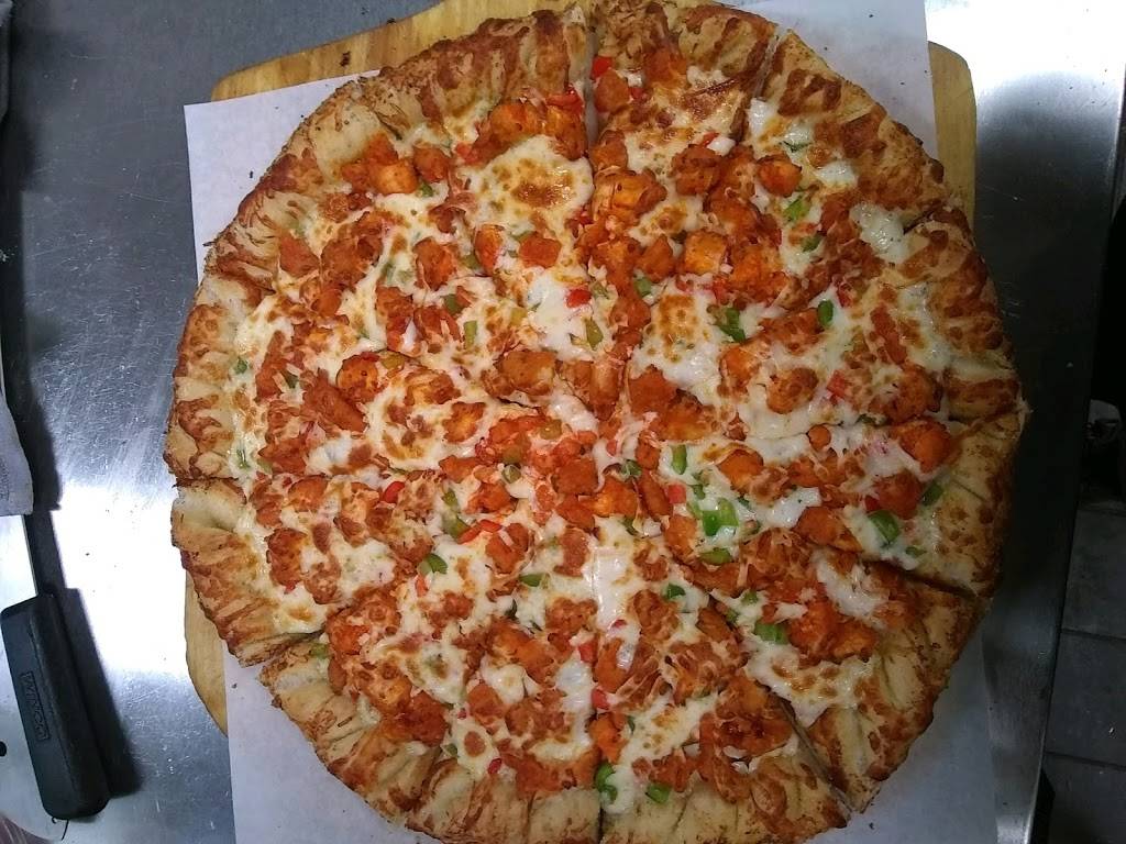 N-Dub Pizza Pub | restaurant | 633 Estrella Pkwy, Goodyear, AZ 85338, USA | 6237034909 OR +1 623-703-4909