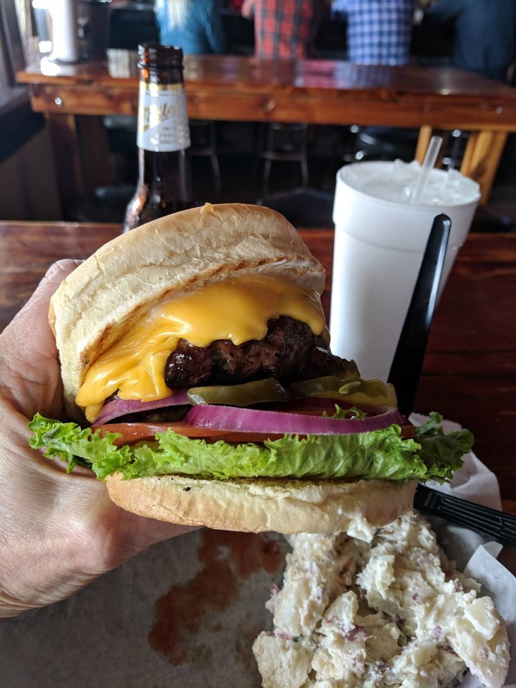 Roadside Bar & Grill | restaurant | 4617 Old Hickory Blvd, Old Hickory, TN 37138, USA | 6159533880 OR +1 615-953-3880