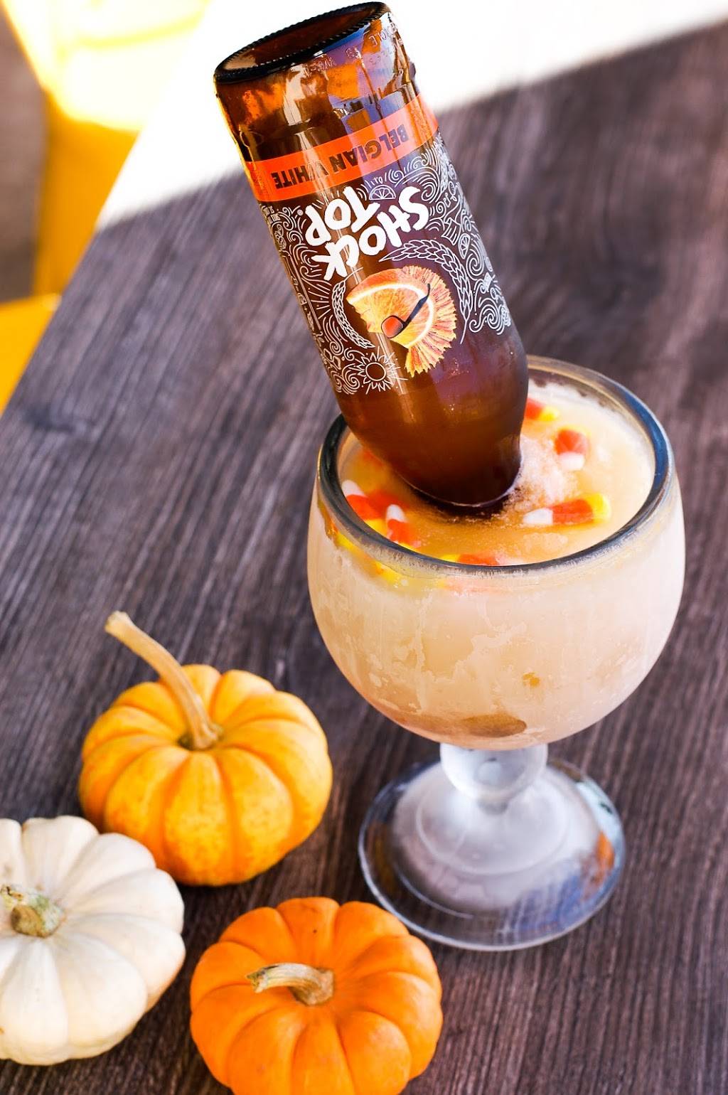 Fuzzys Taco Shop | restaurant | 752 Asp Ave, Norman, OK 73069, USA | 4057011000 OR +1 405-701-1000