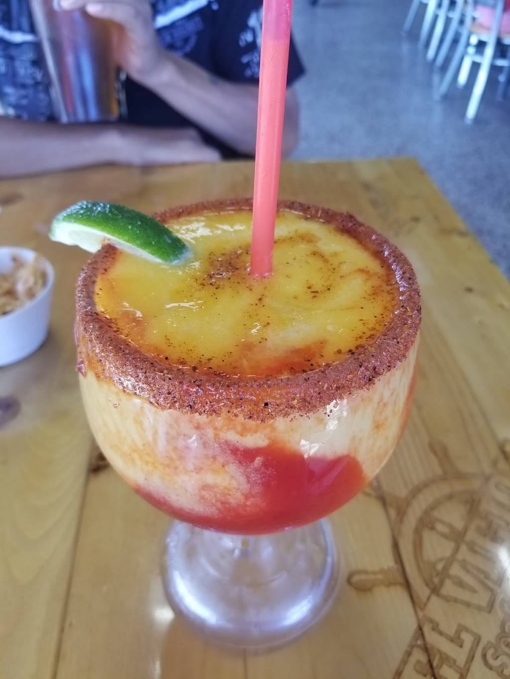 El Viejon Seafood & Bar | restaurant | 1560 S 1st St, Garland, TX 75040, USA | 4695373841 OR +1 469-537-3841