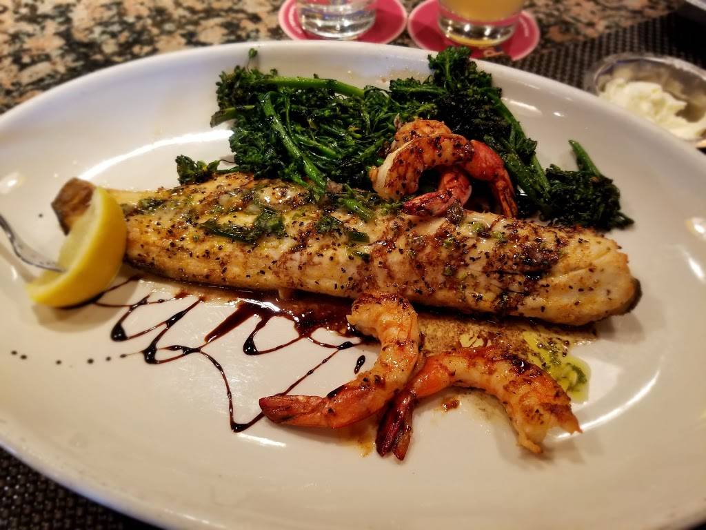 Pappadeaux Seafood Kitchen | restaurant | 10499 Interstate 10 Frontage Rd, Houston, TX 77024, USA | 7137220221 OR +1 713-722-0221