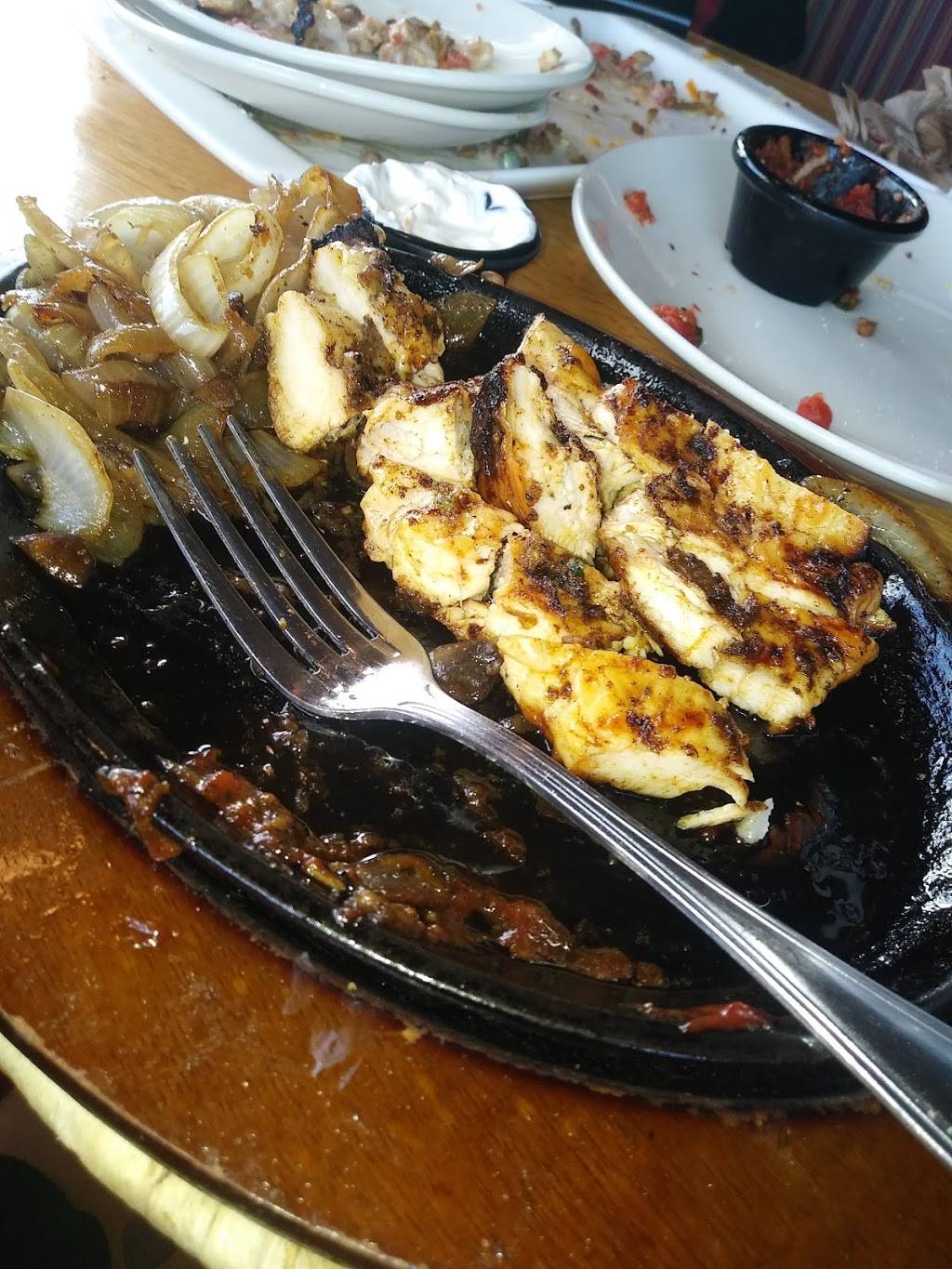 Applebees Grill + Bar | restaurant | 1335 Town Centre Dr, Eagan, MN 55123, USA | 6516867022 OR +1 651-686-7022