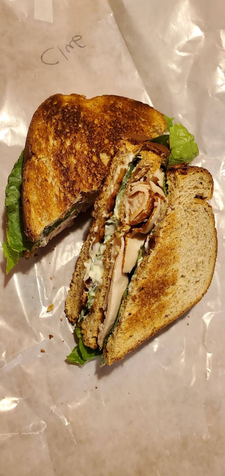 Harvest Moon Deli | meal takeaway | 18 Mill St, Orono, ME 04473, USA | 2078663354 OR +1 207-866-3354