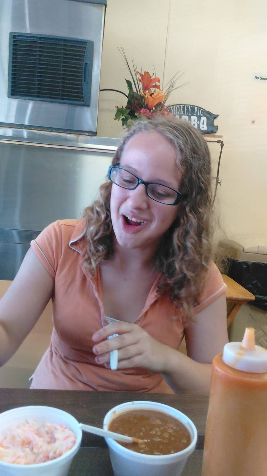 Smokey Pig BBQ | restaurant | 1502 Opelika Rd, Phenix City, AL 36867, USA | 3342989284 OR +1 334-298-9284