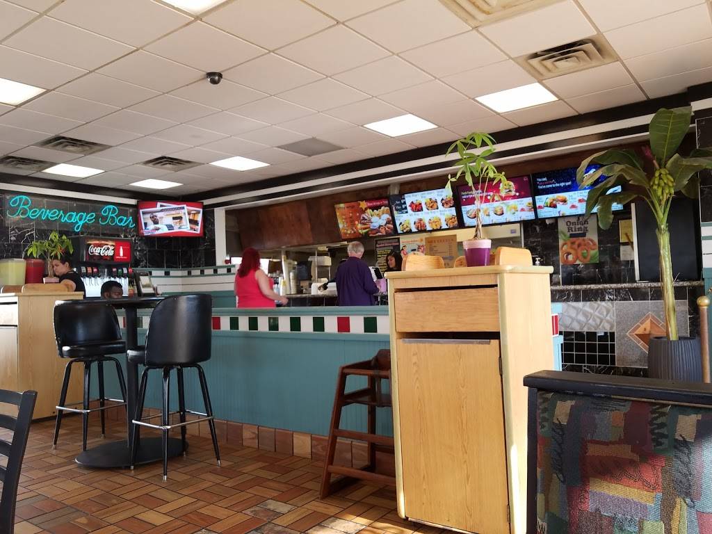 American Deli | restaurant | 4471 Summer Ave, Memphis, TN 38122, USA | 9016827193 OR +1 901-682-7193