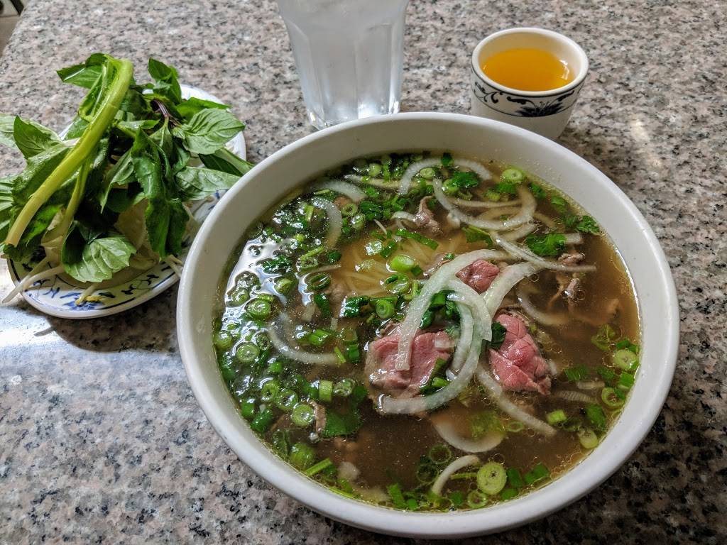 Pho An Sandy | restaurant | 6236 NE Sandy Blvd, Portland, OR 97213, USA | 5032812990 OR +1 503-281-2990