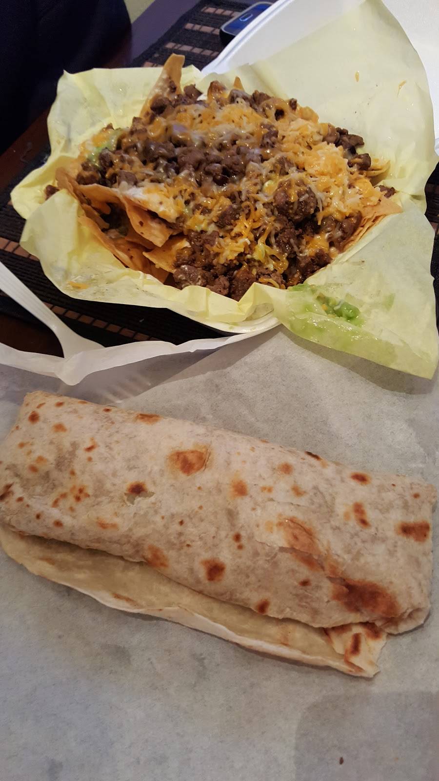 Arsenios Mexican Food | restaurant | 2959 M St, Tulare, CA 93274, USA | 5596870436 OR +1 559-687-0436