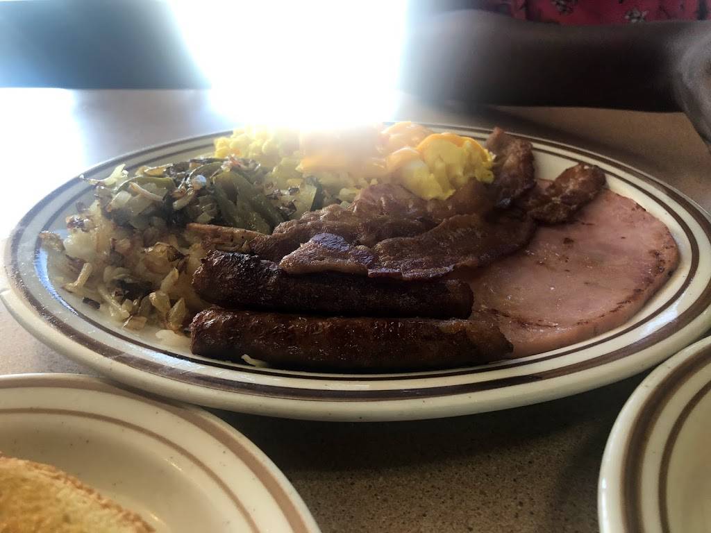 Old City Cafe | restaurant | 12895 Josey Ln #128, Farmers Branch, TX 75234, USA | 9722478019 OR +1 972-247-8019