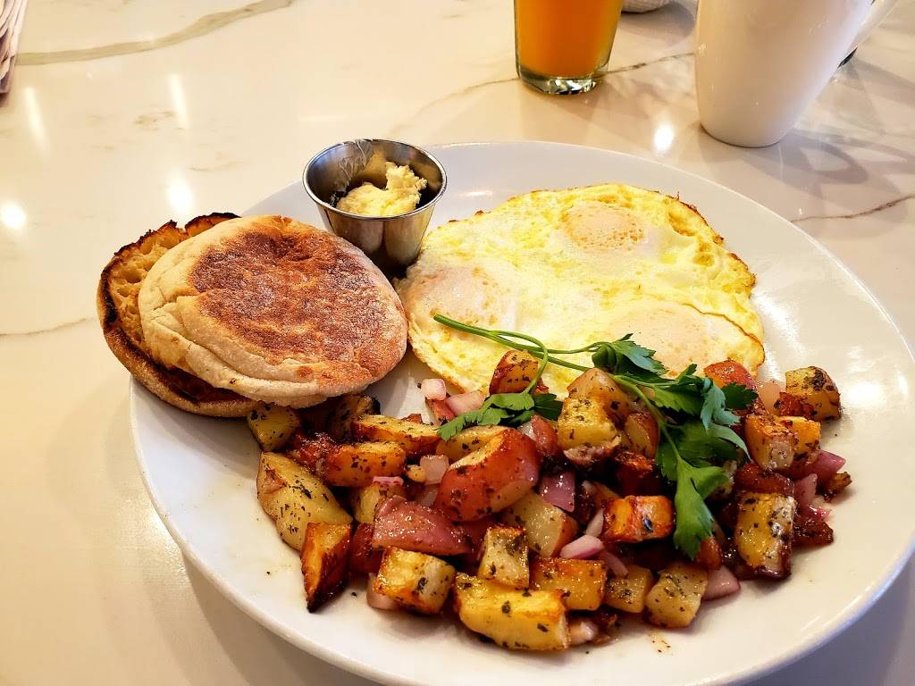 Sweet Diner | restaurant | 239 E Chicago St #103, Milwaukee, WI 53202, USA | 4144889600 OR +1 414-488-9600