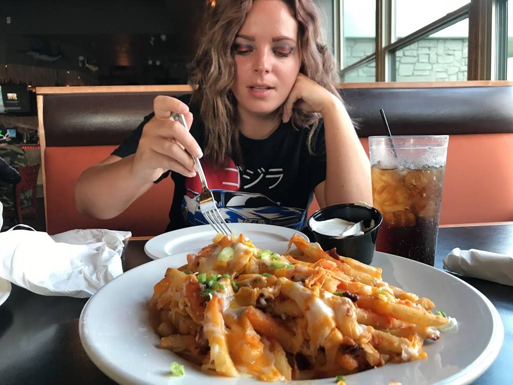 Bayside | restaurant | 142 E Walled Lake Dr, Walled Lake, MI 48390, USA | 2486693322 OR +1 248-669-3322