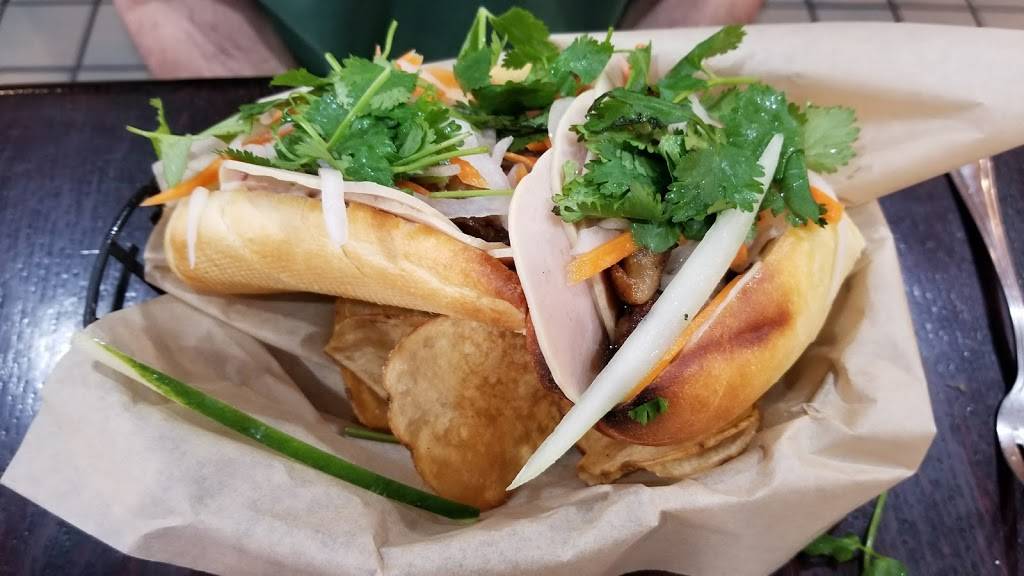 Wild Ginger Noodle Bar | restaurant | 1950 Hendersonville Rd #12, Asheville, NC 28803, USA | 8286762311 OR +1 828-676-2311