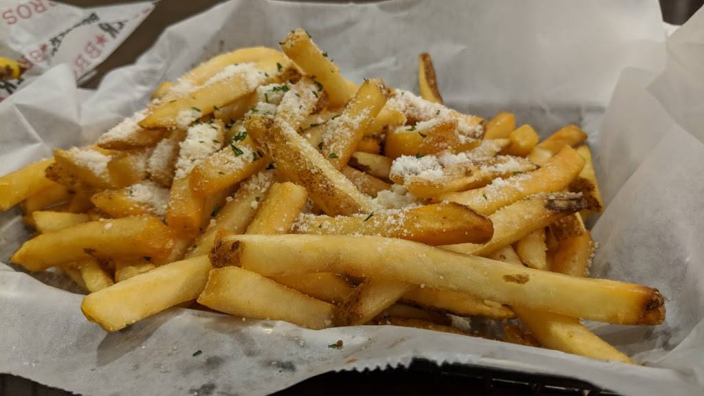 BurgerBrosNJ | restaurant | 460 County Rd 520, Marlboro Township, NJ 07746, USA | 7327720300 OR +1 732-772-0300