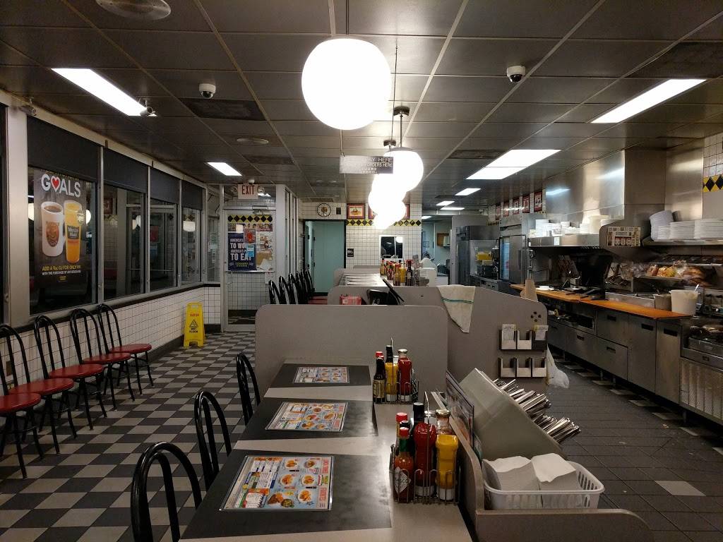 Waffle House | meal takeaway | 10606 US-23, Catlettsburg, KY 41129, USA | 6069310199 OR +1 606-931-0199