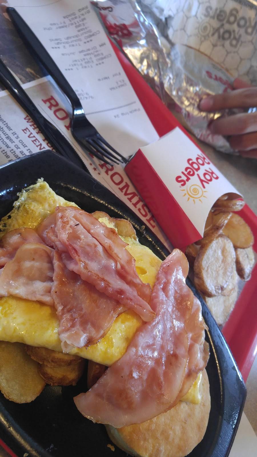 Roy Rogers | restaurant | 540 E Market St, Leesburg, VA 20176, USA | 7037776322 OR +1 703-777-6322