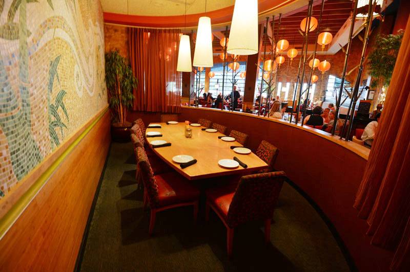 Molly Woos Asian Bistro | restaurant | 1500 Polaris Pkwy #220, Columbus, OH 43240, USA | 6149859667 OR +1 614-985-9667
