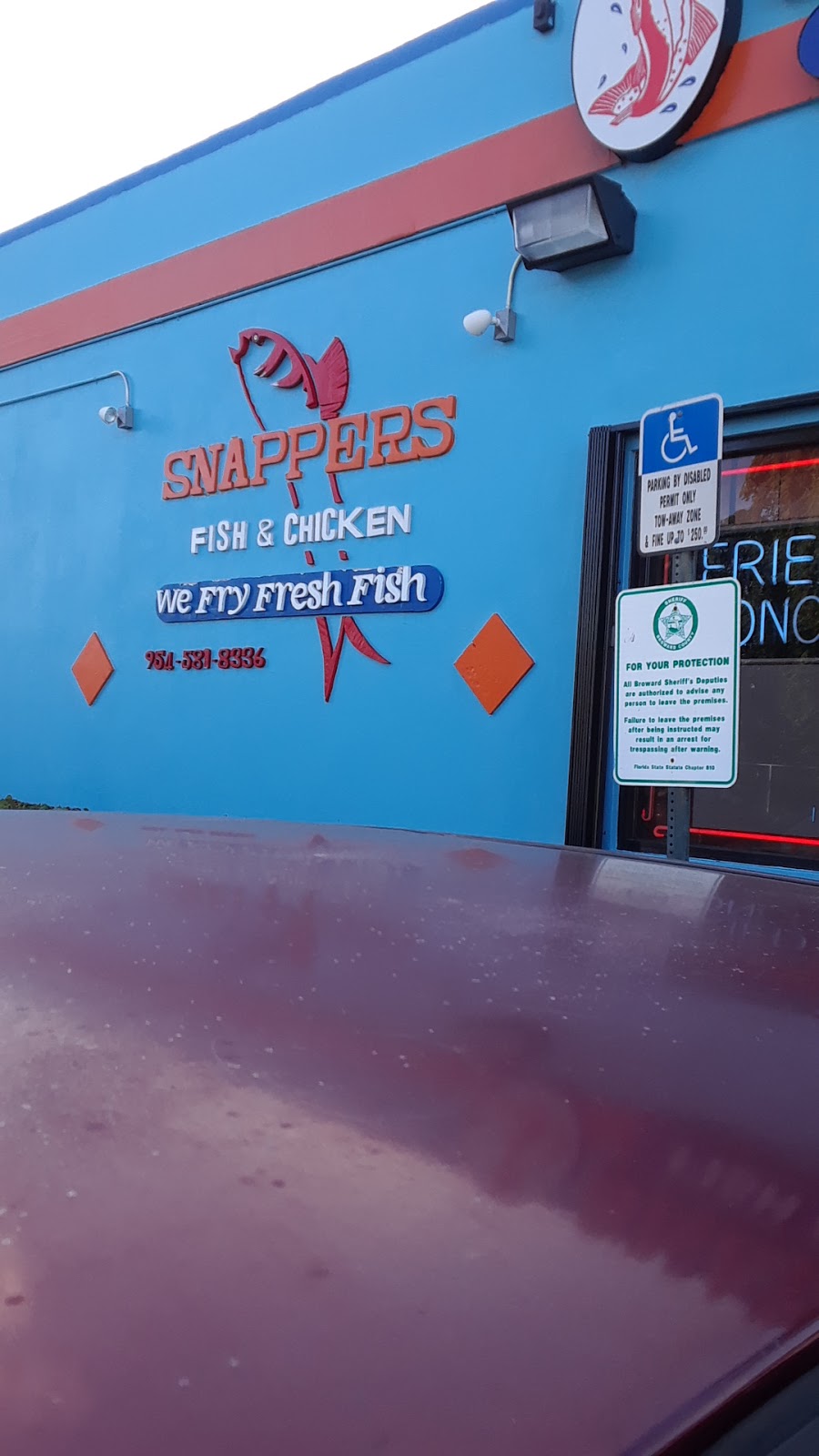 Snappers Fish & Chicken menus | restaurant | 2750 W Sunrise Blvd, Fort Lauderdale, FL 33311, USA | 9545818336 OR +1 954-581-8336
