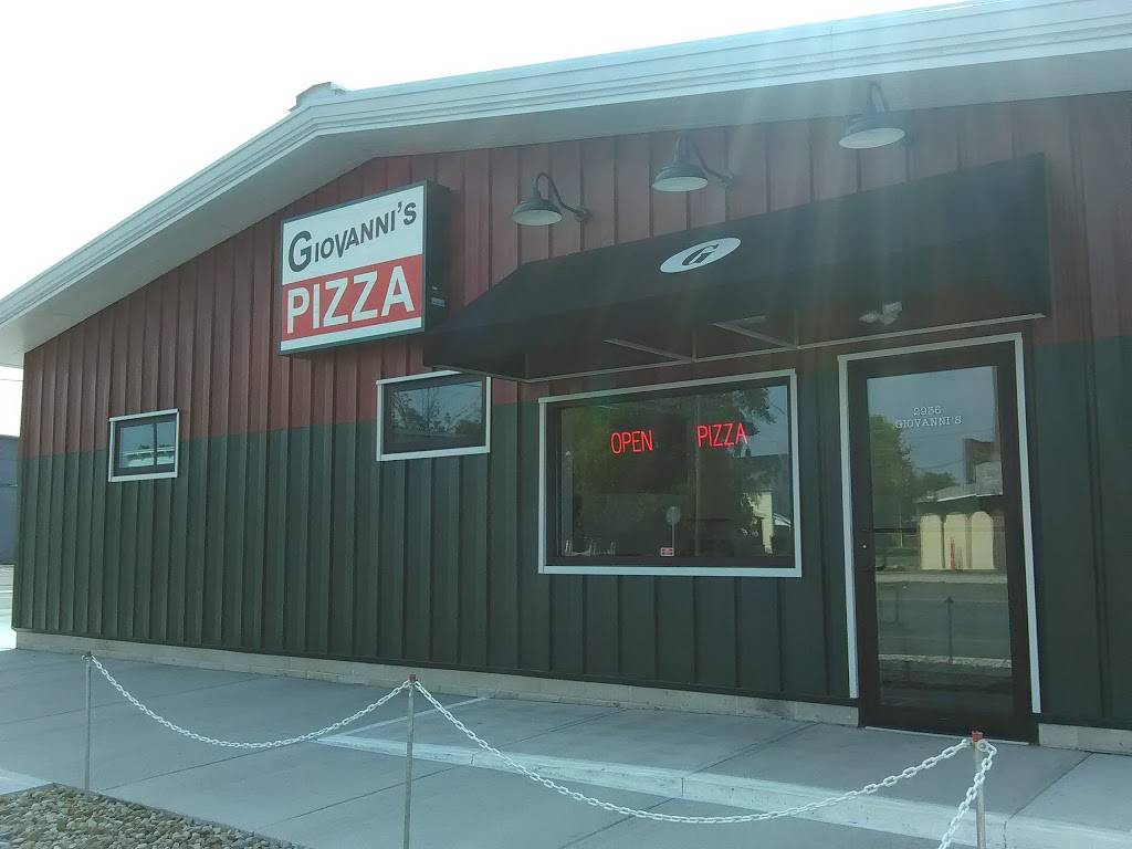 Giovannis Pizza | restaurant | 2936 Grove Ave, Lorain, OH 44055, USA | 4402775141 OR +1 440-277-5141
