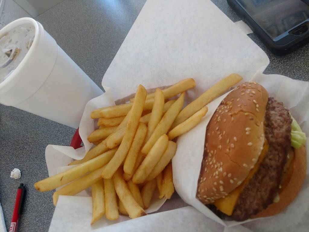Tip Top Hamburgers | restaurant | 8612 Woodman Ave, Arleta, CA 91331, USA | 8188943835 OR +1 818-894-3835