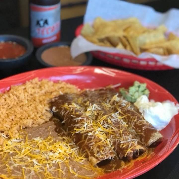 El Fogón | restaurant | 800 W Fond Du Lac St, Ripon, WI 54971, USA | 9208960283 OR +1 920-896-0283