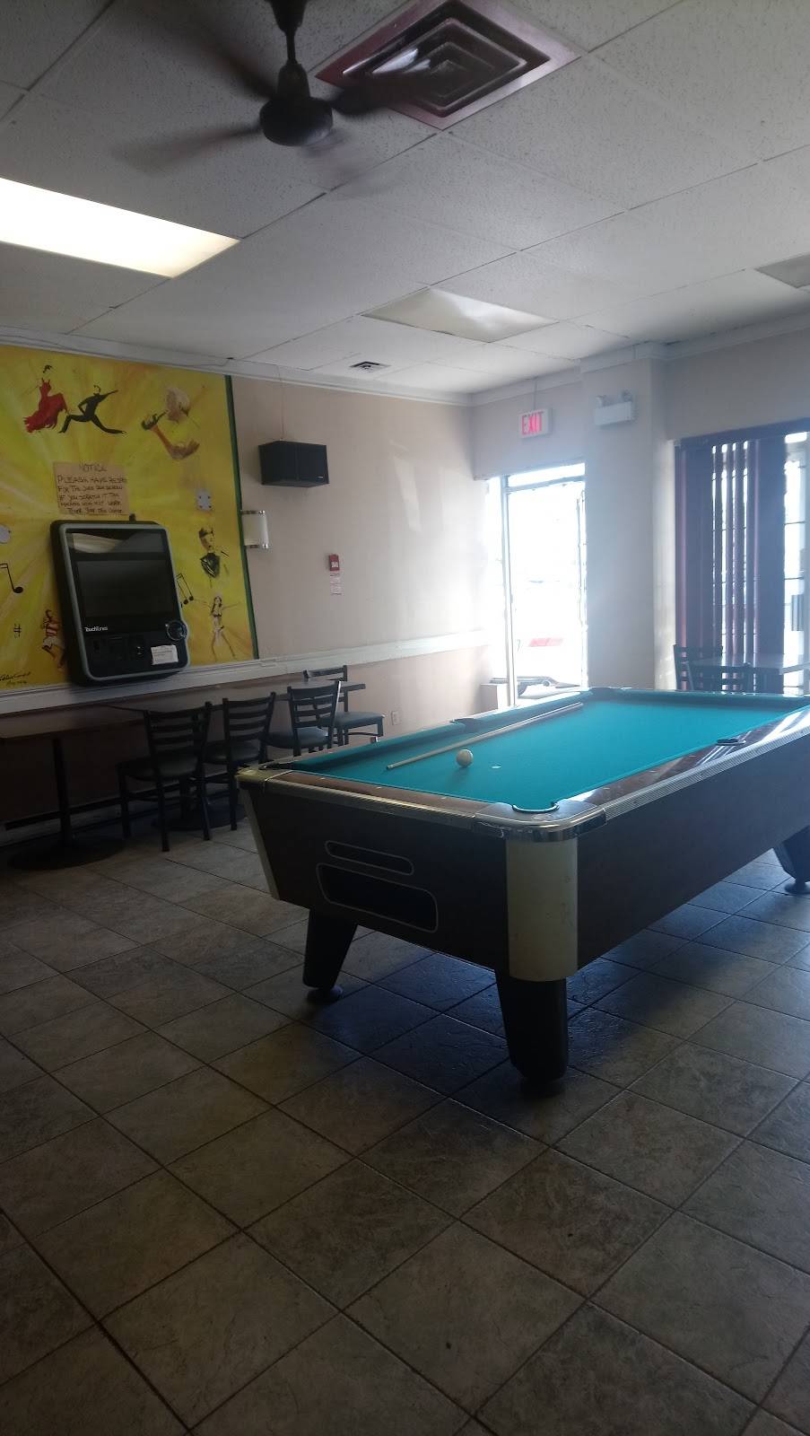 Settebello Pizzeria & Restaurant Ltd | restaurant | 2091 Weston Rd, York, ON M9N 1X7, Canada | 4162441197 OR +1 416-244-1197