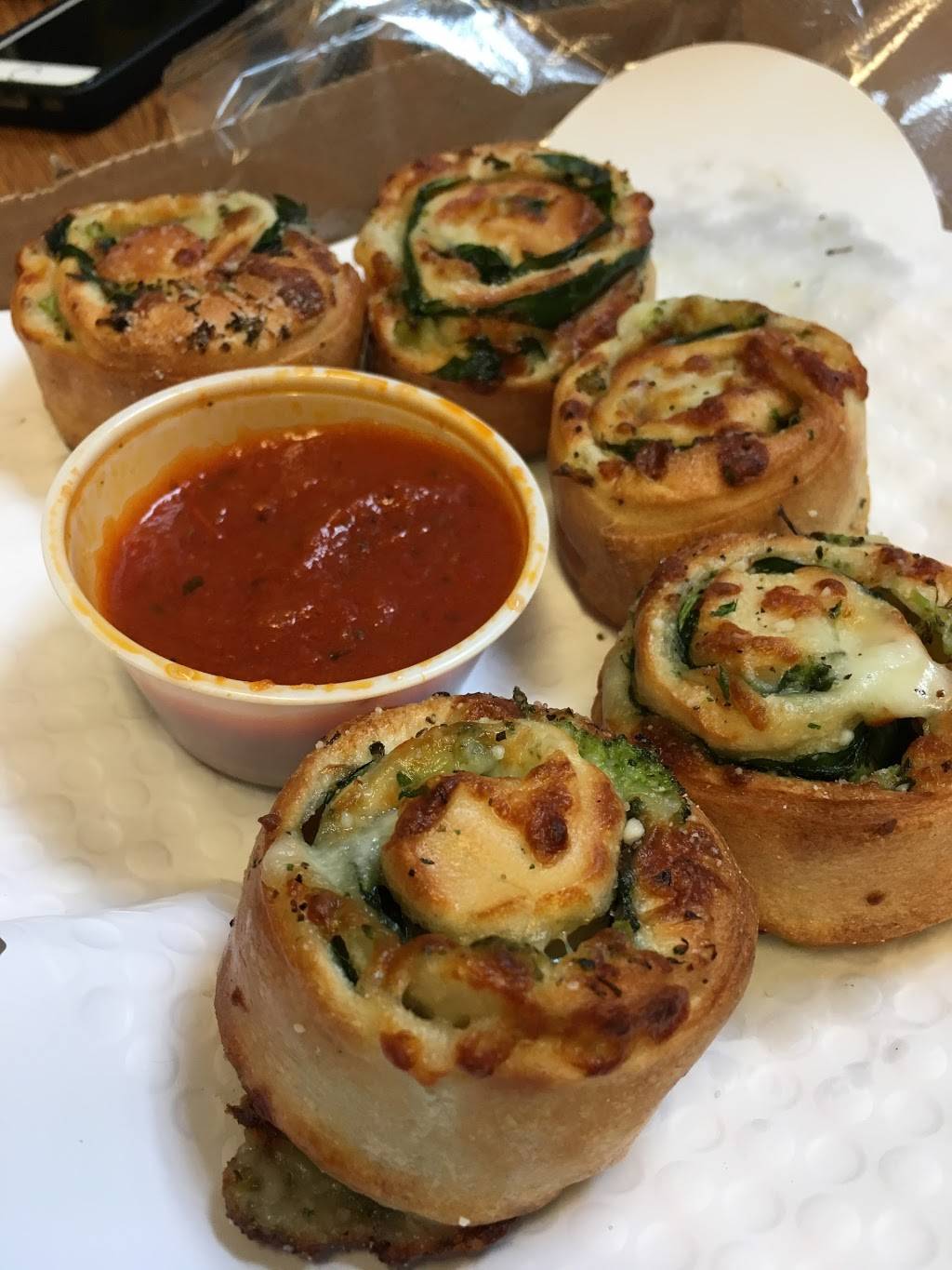 Amatos | meal takeaway | 312 St John St, Portland, ME 04102, USA | 2078285978 OR +1 207-828-5978