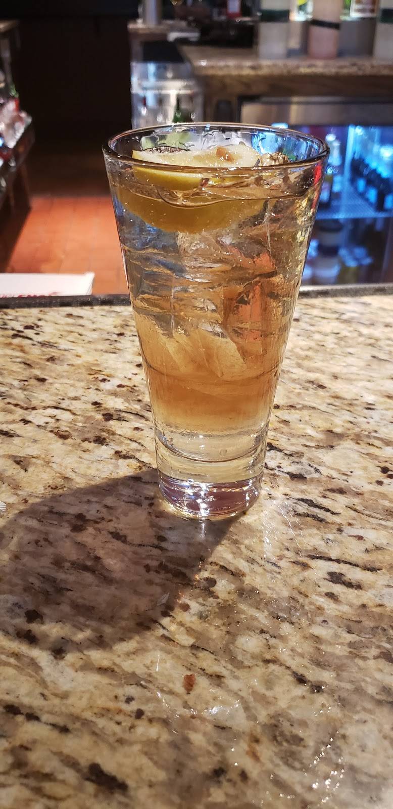 TGI Fridays | restaurant | 26299 Evergreen Rd, Southfield, MI 48076, USA | 2483535530 OR +1 248-353-5530