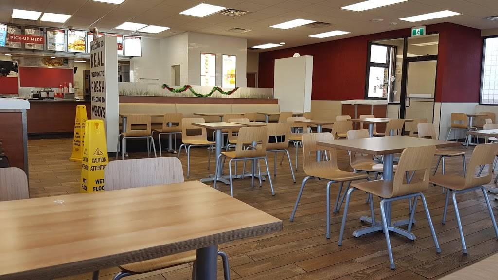 Wendys | restaurant | 7605 Tecumseh Rd E, Windsor, ON N8T 3H1, Canada | 5192511125 OR +1 519-251-1125