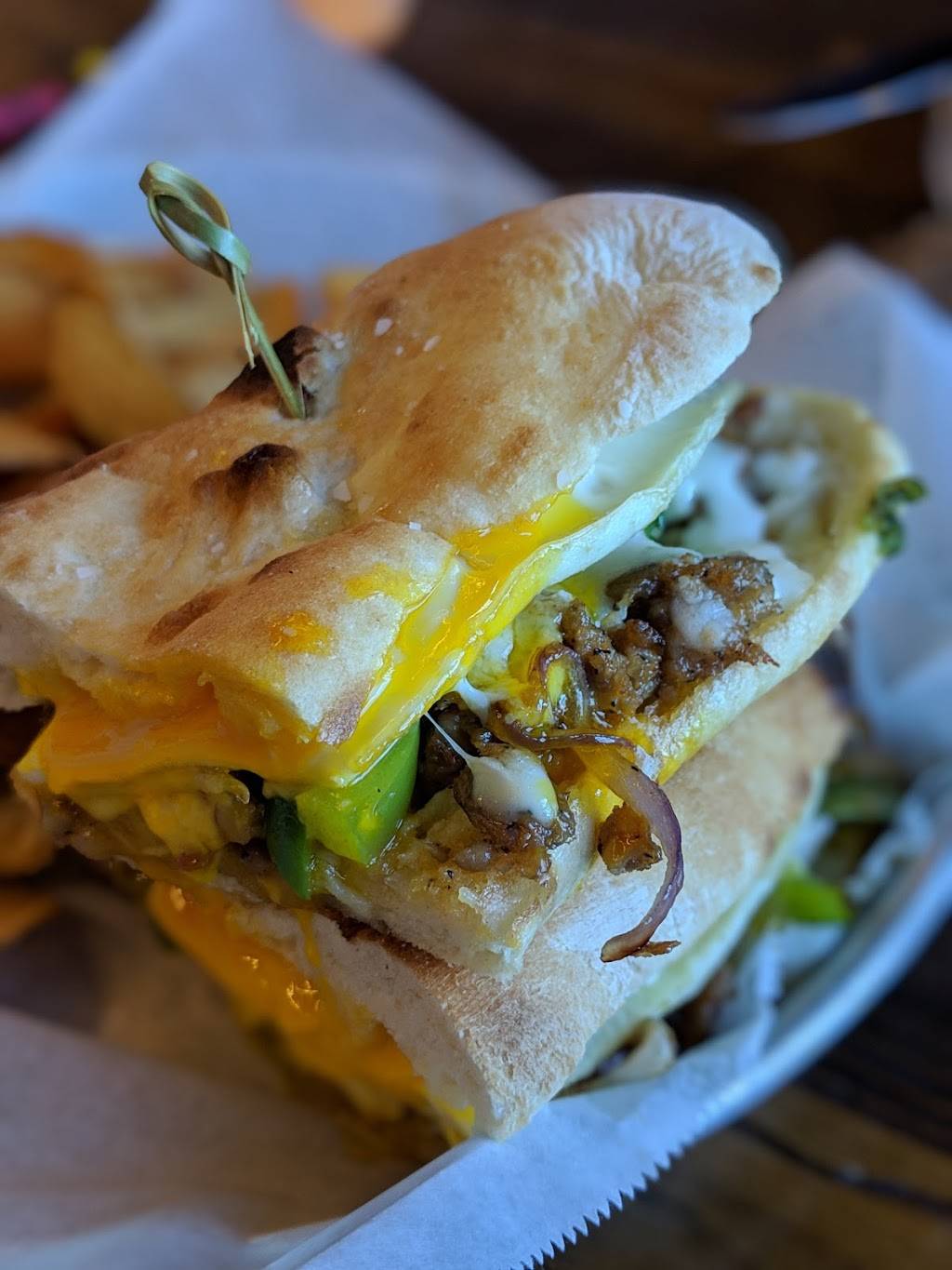 Pizza & Beer of Richmond | restaurant | 2553 W Cary St, Richmond, VA 23220, USA | 8042420889 OR +1 804-242-0889