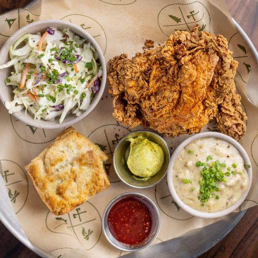 The Backyard | restaurant | 136 Main St, Seal Beach, CA 90740, USA | 5623574031 OR +1 562-357-4031