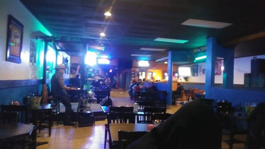 Sagreros Mexican Restaurant | restaurant | 1143 E Irving Blvd, Irving, TX 75060, USA | 2144419494 OR +1 214-441-9494