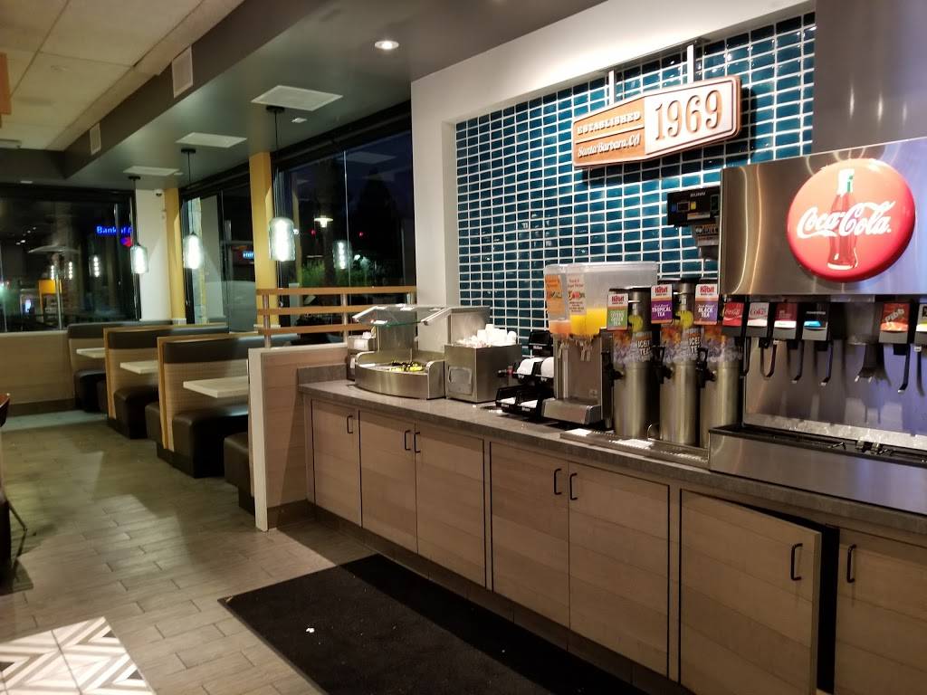 The Habit Burger Grill | restaurant | 32505 Golden Lantern, Dana Point, CA 92629, USA | 9492481045 OR +1 949-248-1045