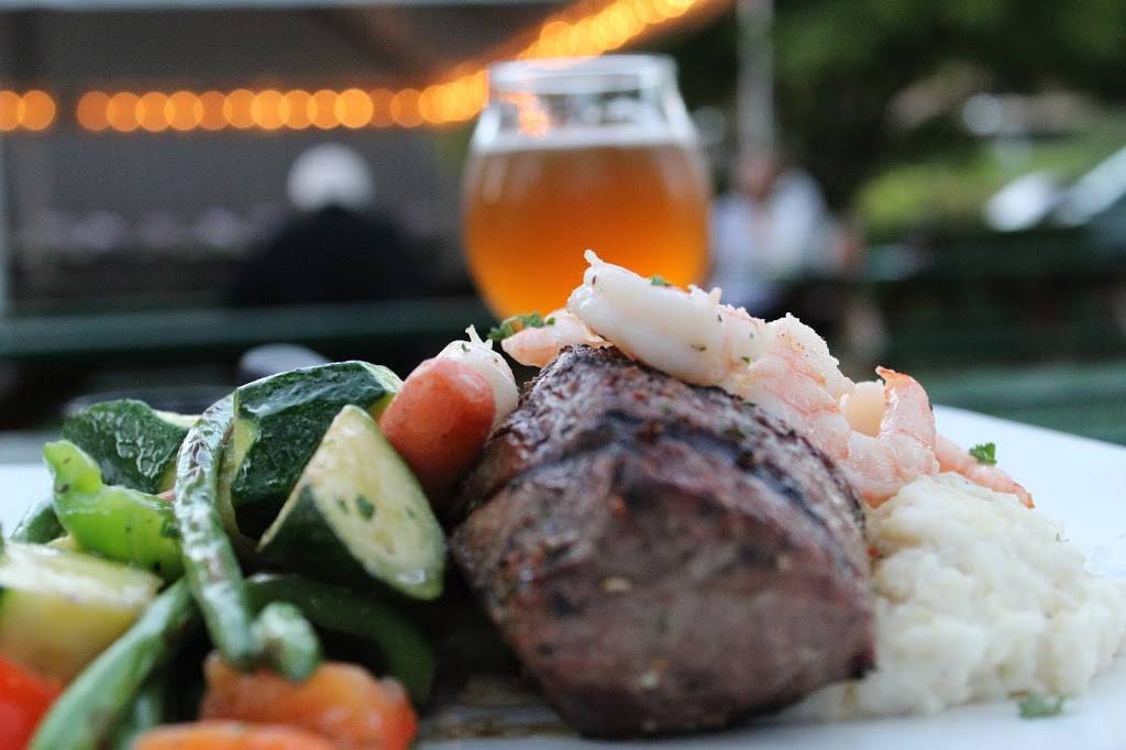 The Lodge At Cascade Brewing | restaurant | 7424 SW Beaverton Hillsdale Hwy, Portland, OR 97225, USA | 5032960110 OR +1 503-296-0110