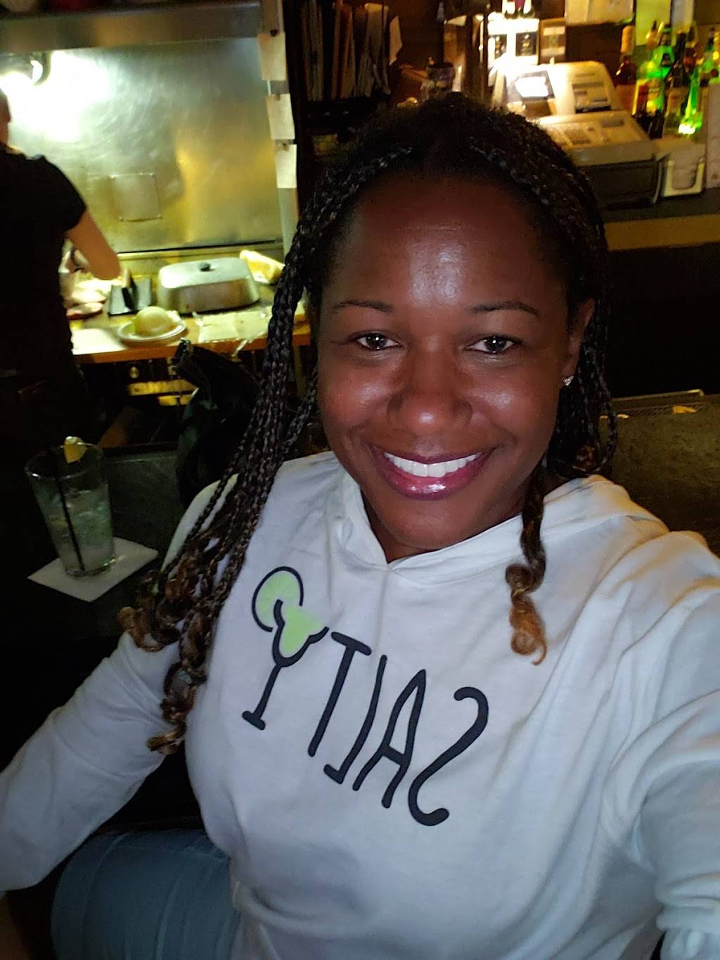 Mangans Irish Hut | restaurant | 49 N Rose St, Mt Clemens, MI 48043, USA | 5864685105 OR +1 586-468-5105