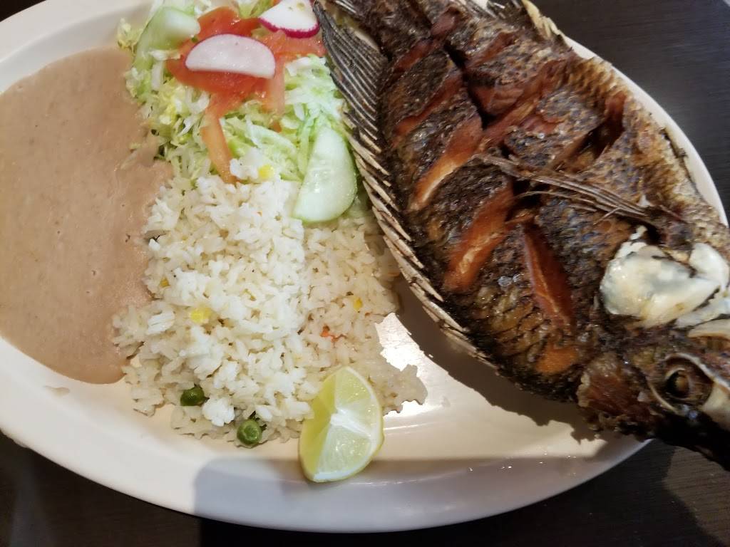 Restaurant El Sinaloense | restaurant | 15503 Paramount Blvd, Paramount, CA 90723, USA | 5625295120 OR +1 562-529-5120