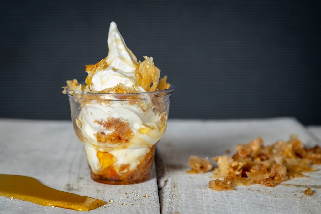 Nick The Greek | restaurant | 21855 Ventura Blvd, Woodland Hills, CA 91364, USA | 8187030085 OR +1 818-703-0085