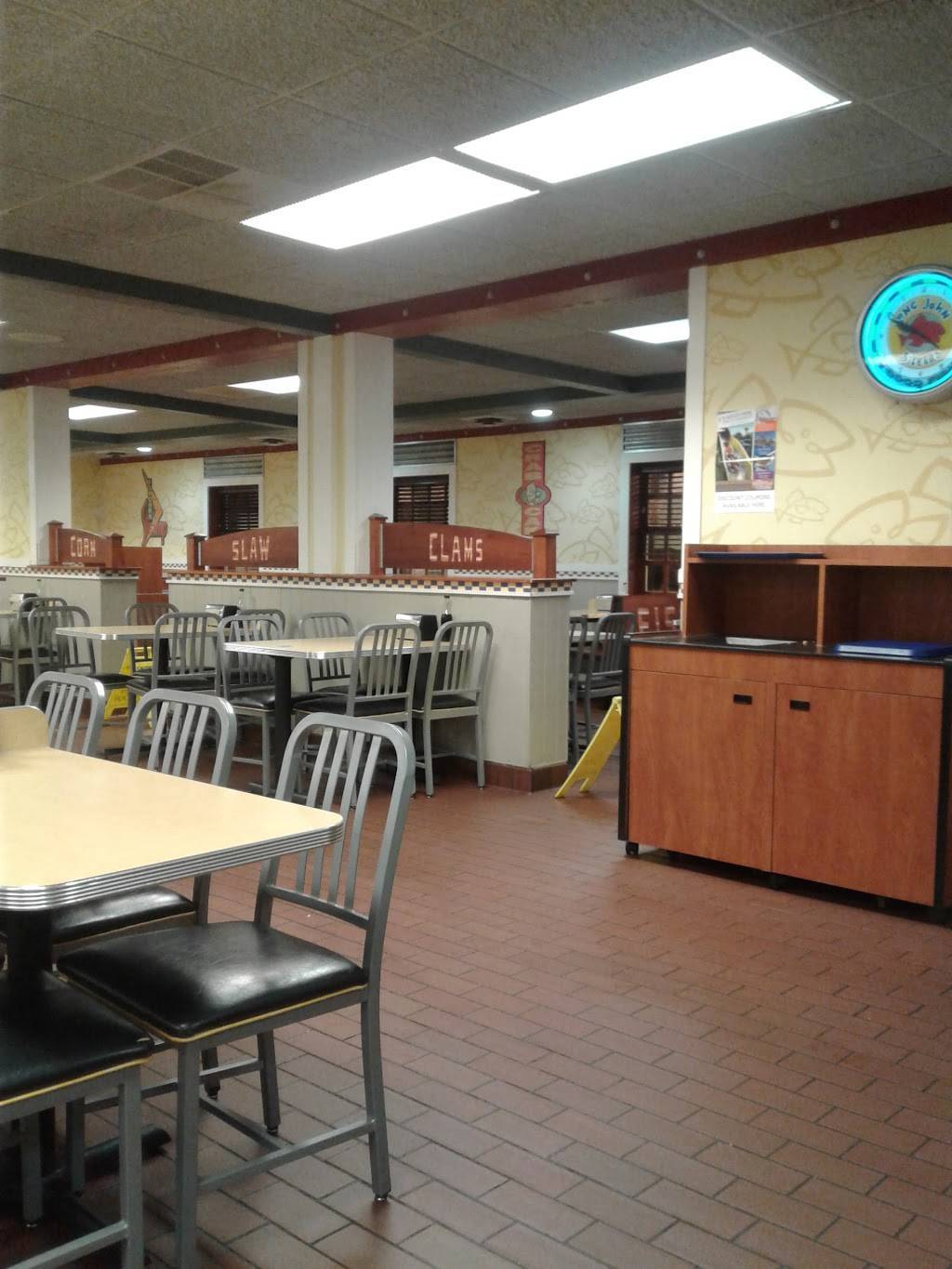 Long John Silvers | restaurant | 3491 S East St, Indianapolis, IN 46227, USA | 3177861216 OR +1 317-786-1216