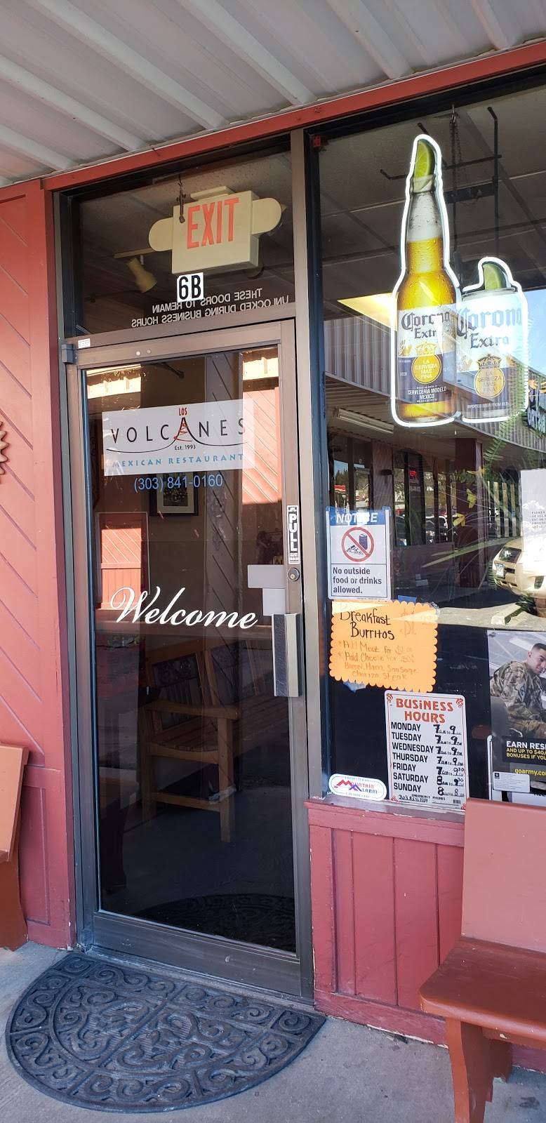 Los Volcanes Mexican Restaurant | restaurant | 10471 S Parker Rd, Parker, CO 80134, USA | 3038410160 OR +1 303-841-0160