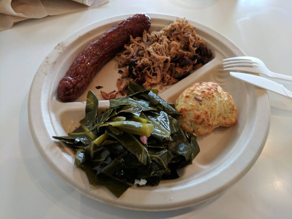 Kitchen Table BBQ & Comfort Food @ Goosetown Tavern | restaurant | 3242 E Colfax Ave, Denver, CO 80206, USA | 3033999703 OR +1 303-399-9703