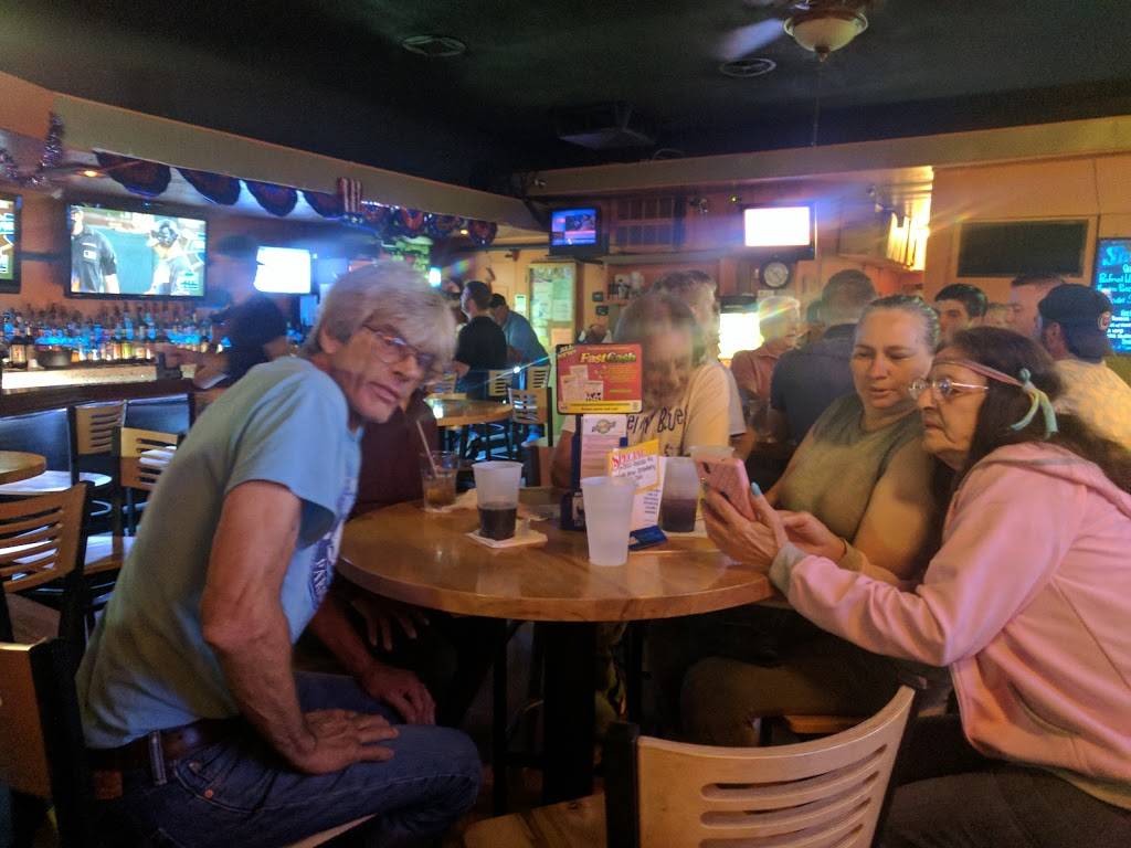 Shot Makers Sports Bar & Grill | restaurant | 12045 Dix Toledo Rd, Southgate, MI 48195, USA | 7342830005 OR +1 734-283-0005