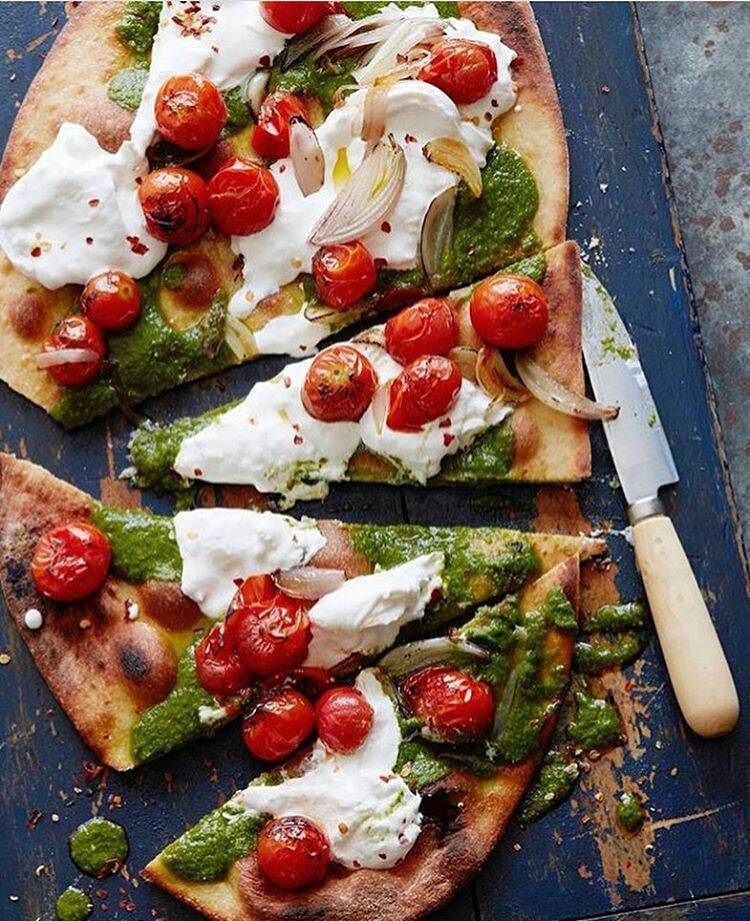 Phil & Sons | meal delivery | 5729 Main St, Flushing, NY 11355, USA | 7189610263 OR +1 718-961-0263