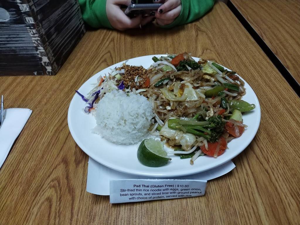 Thai U Up. Thai Street Food | restaurant | 13456 1st Ave S, Burien, WA 98168, USA | 2065032914 OR +1 206-503-2914