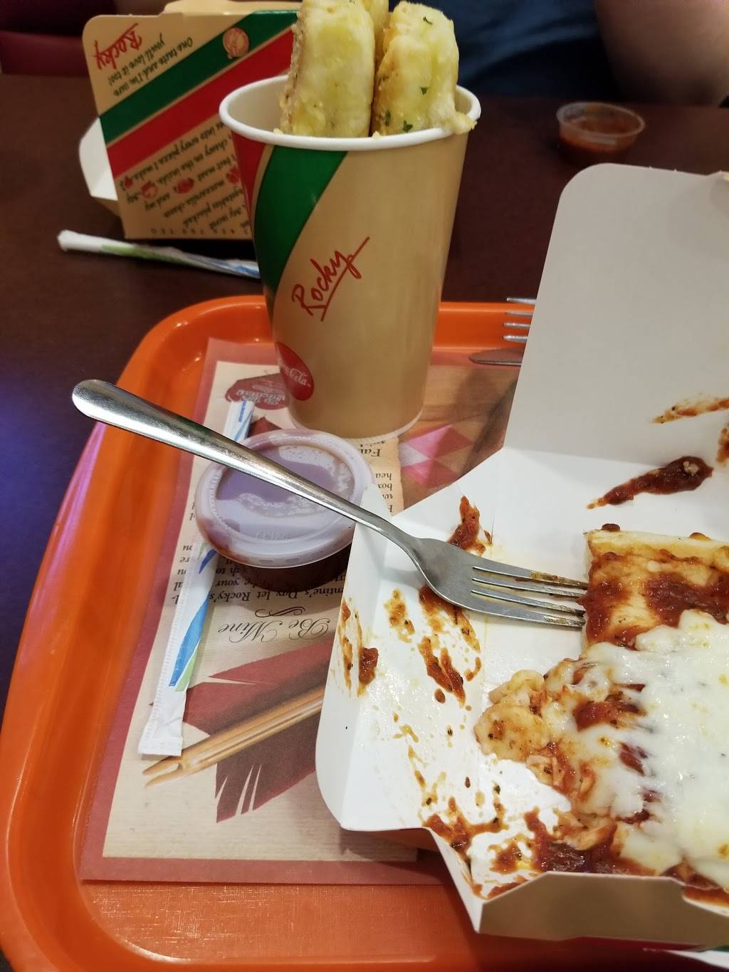 Rocky Rococo Pizza and Pasta | restaurant | 774 W Johnson St, Fond du Lac, WI 54935, USA | 9209226100 OR +1 920-922-6100