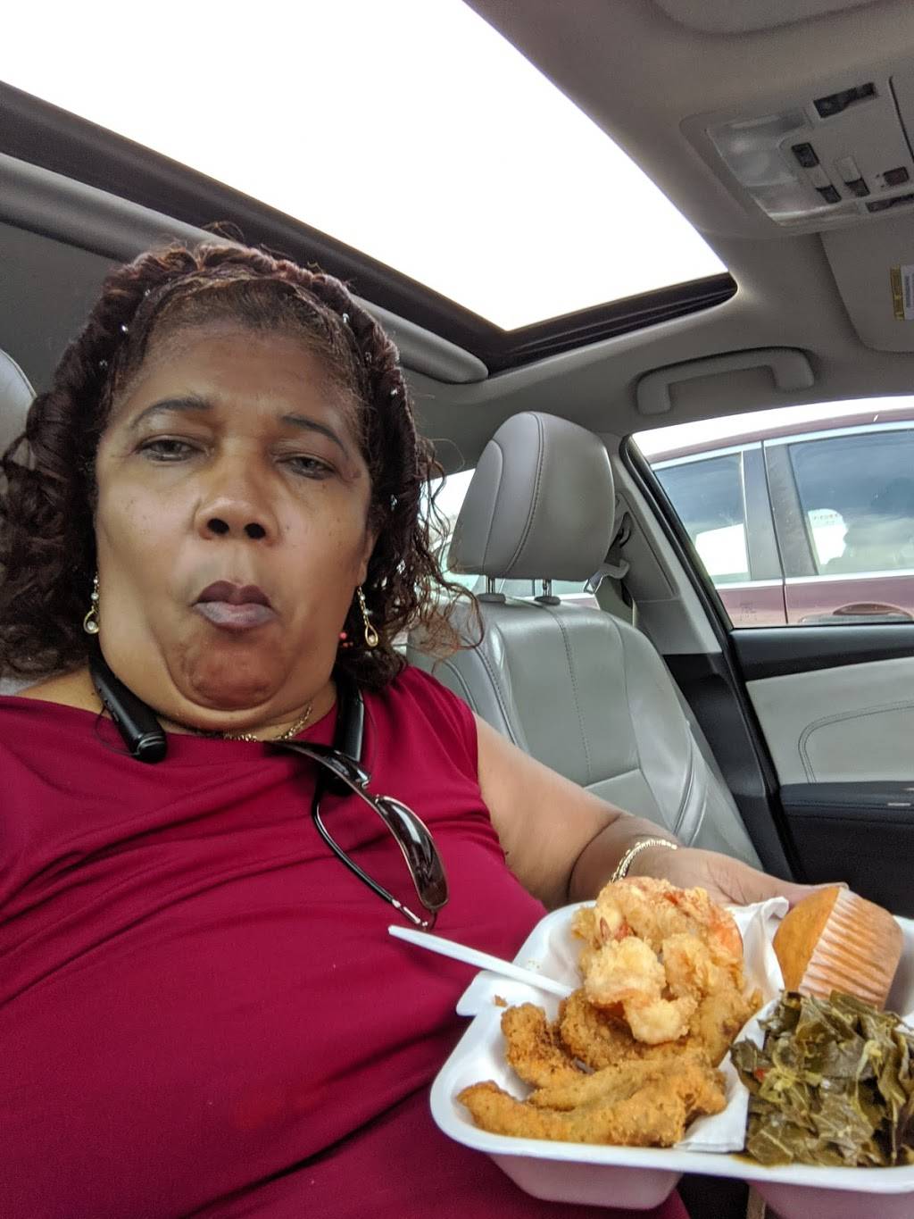 Shakers Conch House | restaurant | 10149 NW 22nd Ave, Miami, FL 33147, USA | 3058363345 OR +1 305-836-3345